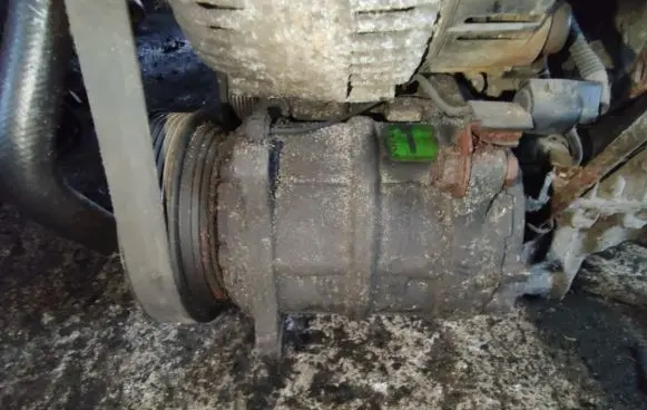 Volvo S40, V40 Air conditioning (A/C) compressor (pump) 30613408 506011