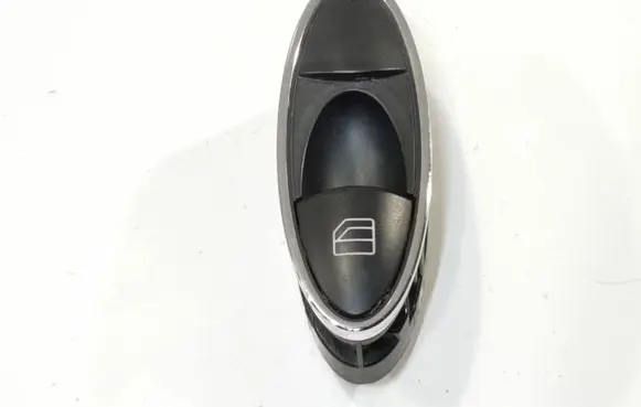 Mercedes-Benz CLS C219 Electric window control switch A2118218651