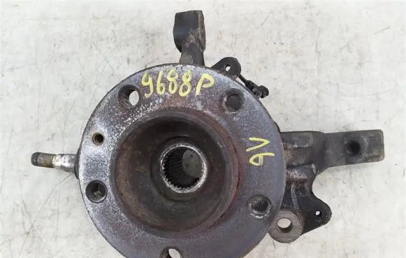 Renault Master III Front wheel hub spindle knuckle