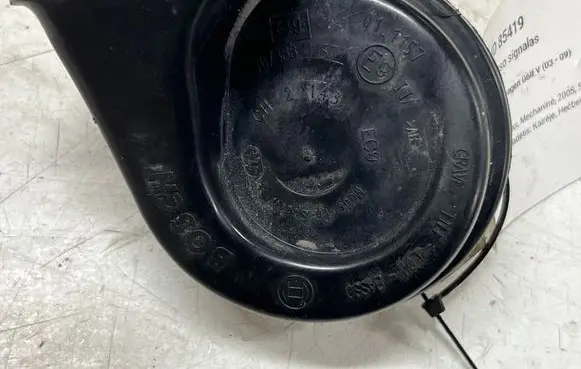 Volkswagen Golf V Horn signal 703881157