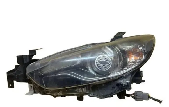 Mazda 6 Headlight/headlamp