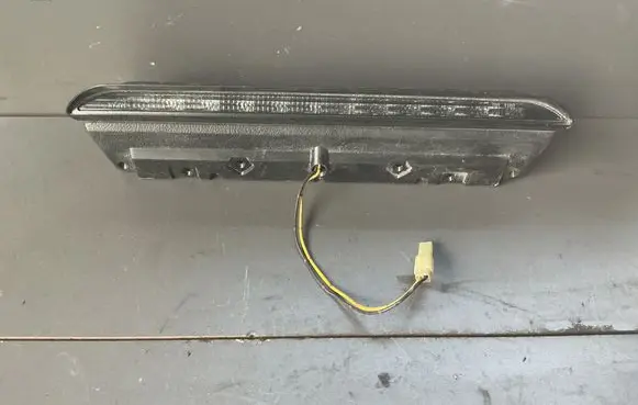 Subaru Forester SH Third/center stoplight