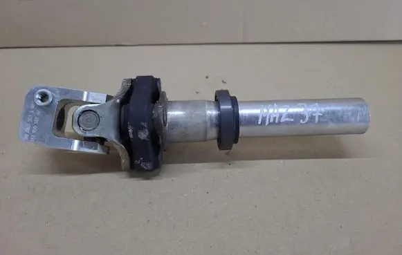 Mercedes-Benz C W204 Steering column universal joint 
