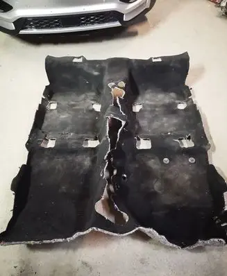 Ford Mustang VI Interior carpet 