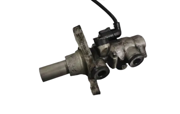 Volkswagen PASSAT B6 Master brake cylinder 3C0945459 3CO945459