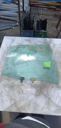 Nissan Primera Rear door window glass 1212123