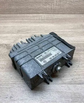 Volkswagen Golf III Engine control unit/module ECU 030906027AA 0261204616