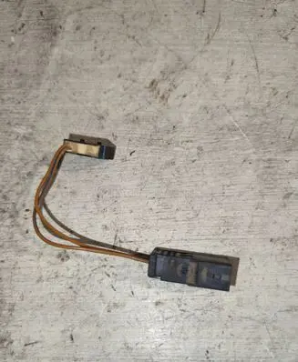 Audi A6 S6 C5 4B Tailgate opening switch 8d5959489