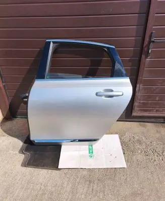 Volvo S90, V90 Rear door 