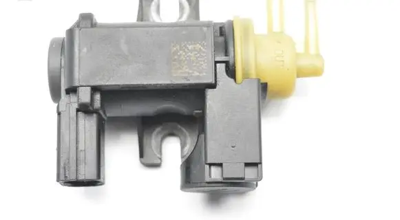 Audi A6 S6 C7 4G Turbo solenoid valve 8K0906627