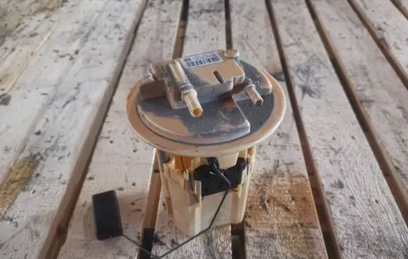 Fuel level sensor