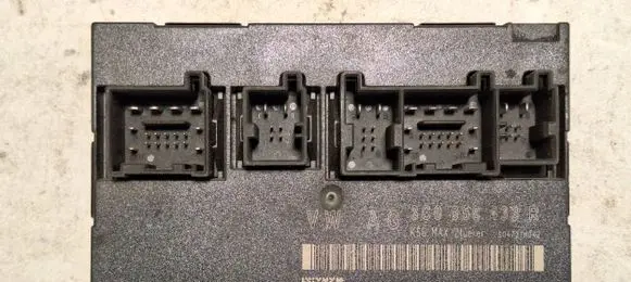 Volkswagen PASSAT B6 Comfort/convenience module S0472H042 5DK00906420 3C0959433R