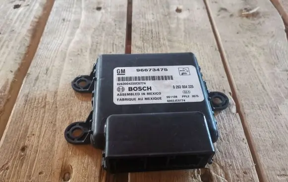 Opel Antara Parking PDC control unit/module 96673475 0263004220