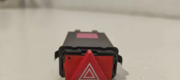 Audi A8 S8 D2 4D Hazard light switch