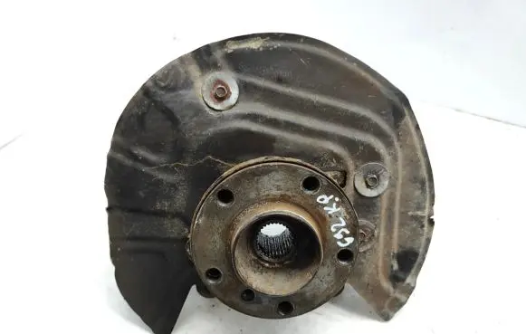 BMW X3 E83 Front wheel hub spindle knuckle
