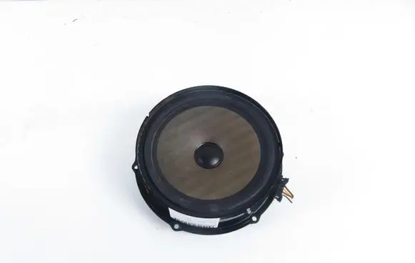 Volkswagen Tiguan Front door speaker 5N0035454B
