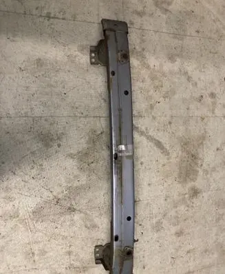 Toyota Verso Front bumper cross member