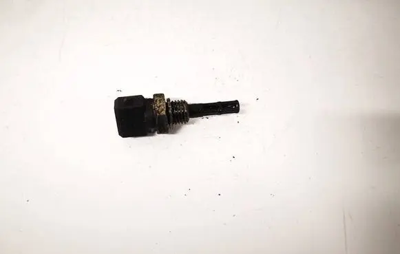 BMW 7 E65 E66 Coolant temperature sensor 0824111003
