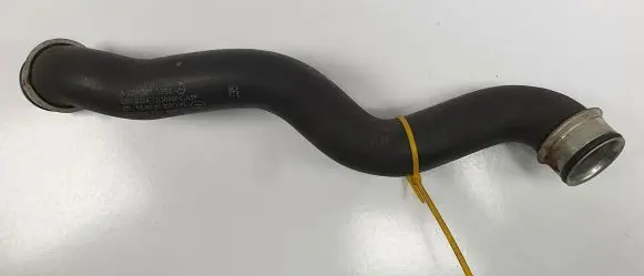 Mercedes-Benz CLS C218 AMG Engine coolant pipe/hose A2045013982