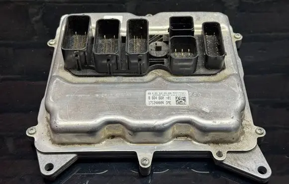 BMW 3 F30 F35 F31 Engine control unit/module 8664660 0261S15452