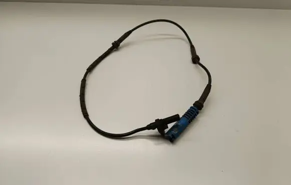 BMW 7 E65 E66 ABS brake wheel speed sensor 0265007597