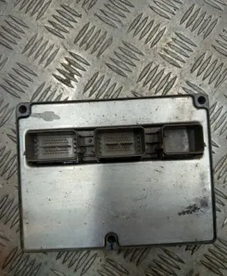 Volvo V50 Engine control unit/module 30729274A
