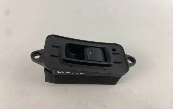 Subaru Outback Electric window control switch 94266AG020