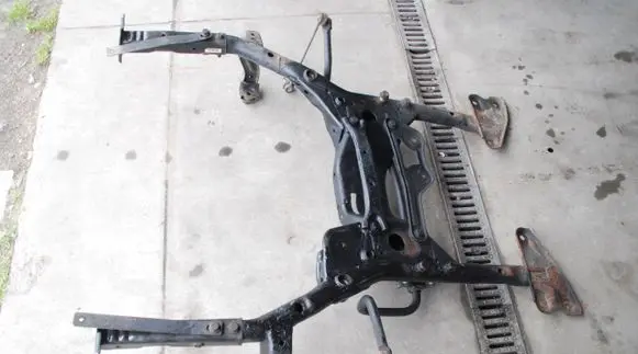 Mini Cooper Countryman R60 Front axle beam 111KM
