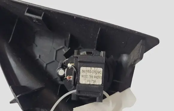 Toyota Avensis T250 Front door high frequency speaker 8616005090 6749205060D