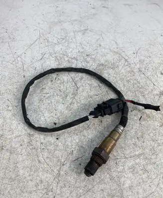 Volkswagen Scirocco Lambda probe sensor 03C906262AL 0258010111 986062