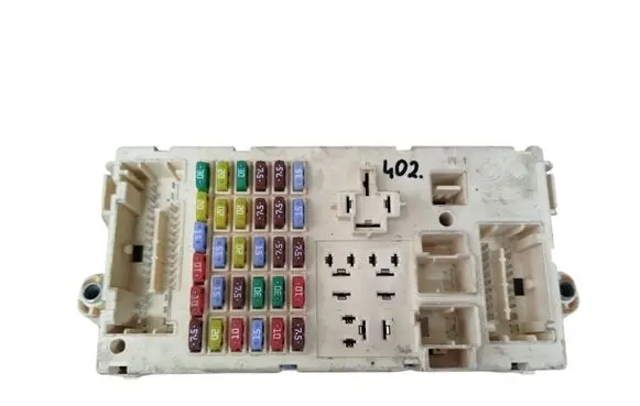 Alfa Romeo 159 Fuse module 50510079