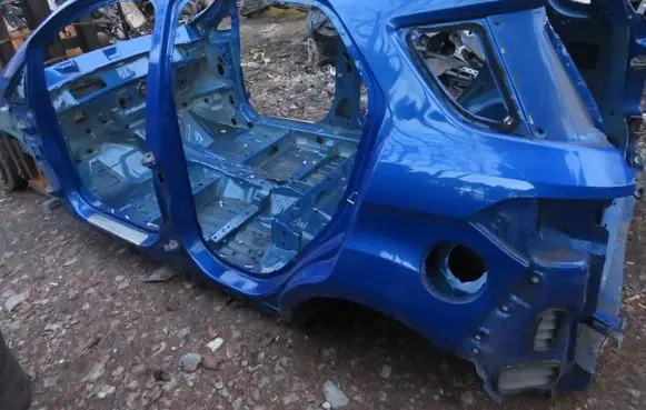 Ford Ecosport Pillar (middle) GMAUTO4574097