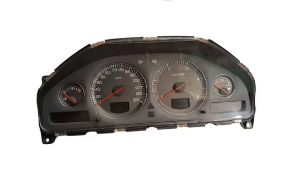 Speedometer (instrument cluster)