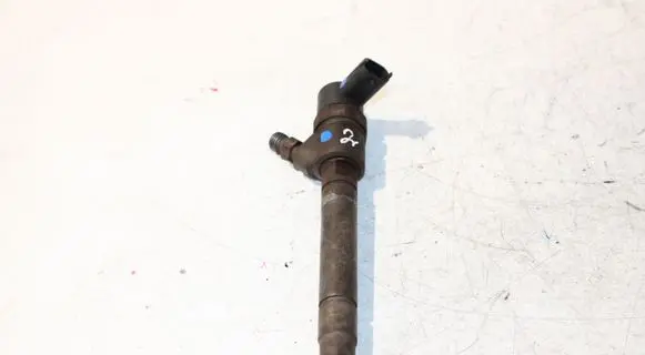 Volvo XC60 Fuel injector 30777526 0445110298