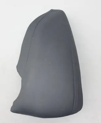 Tesla Model S Rear seat side bottom trim BDOL70194