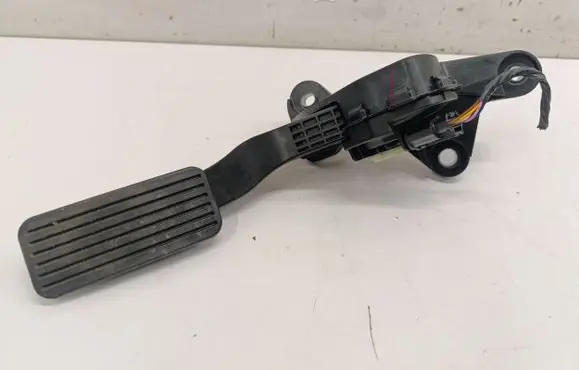 KIA Niro Accelerator throttle pedal 32729AT900