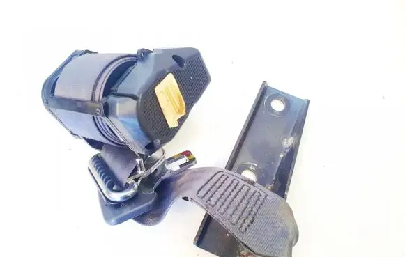 Volvo C70 Rear seatbelt 570430700g