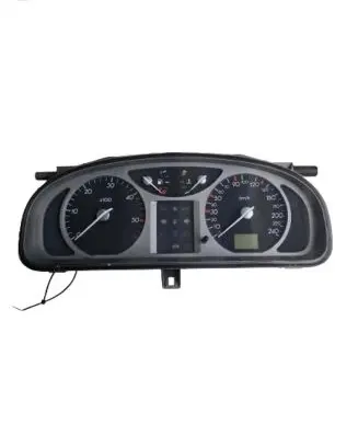Renault Laguna II Speedometer (instrument cluster) 8200218878
