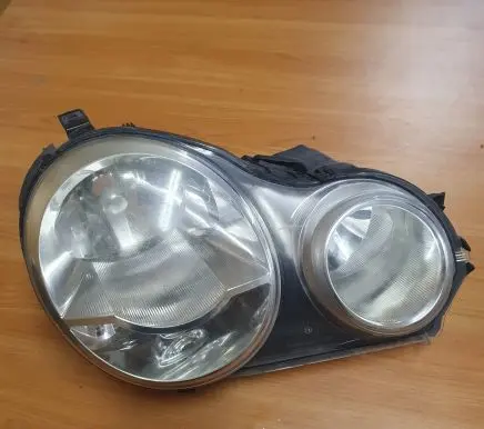 Volkswagen Polo Headlight/headlamp 6Q1941008M 0301190202 13091310