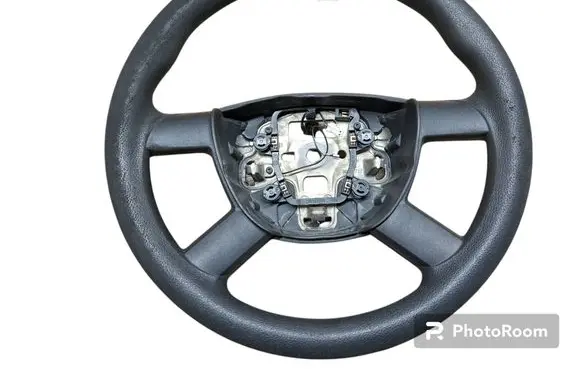 Ford Focus Steering wheel 30347735 30347727 4M513600AJW