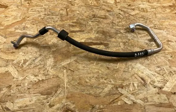 Jaguar E-Pace Air conditioning (A/C) pipe/hose GJ3219N602BC