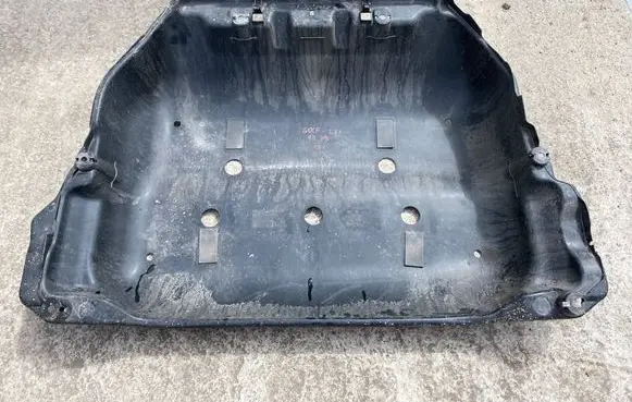 Volkswagen Golf VII Trunk boot underbody cover/under tray 5Q0825197CBILI 5Q0825197C