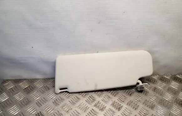 Volkswagen PASSAT CC Sun visor