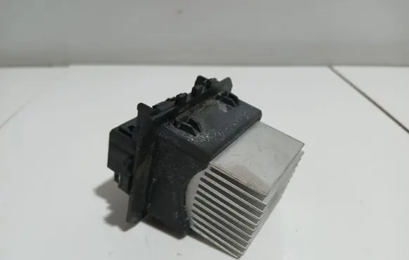 Citroen C4 II Heater blower motor/fan resistor T1000034ZC