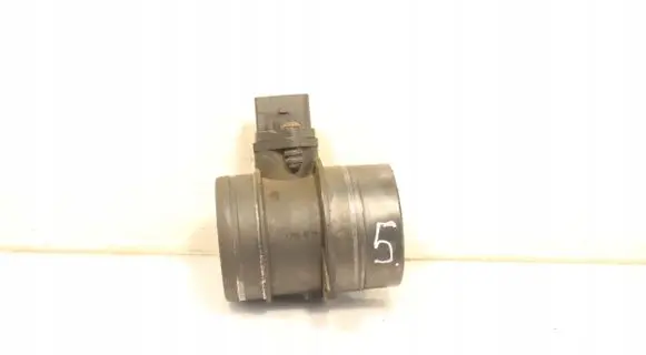 Audi A4 S4 B7 8E 8H Mass air flow meter 074906461