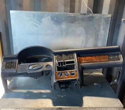 Audi 80 90 B3 Dashboard 893857069
