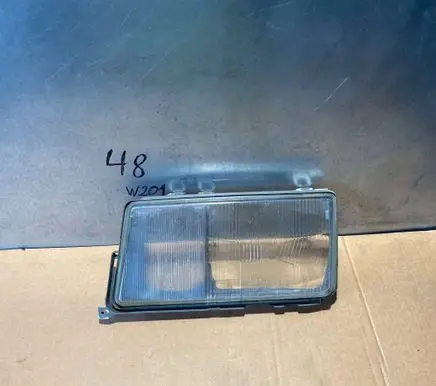 Mercedes-Benz 190 W201 Headlight lense 12709500