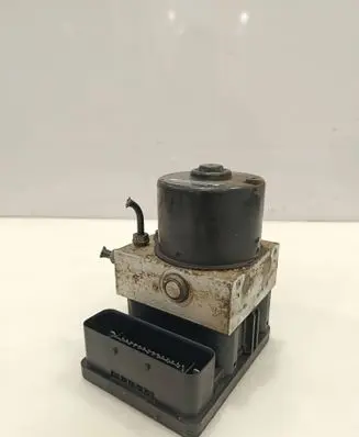 Volkswagen Golf Plus ABS Pump 1K0907379AC 00005305H0 0096003593