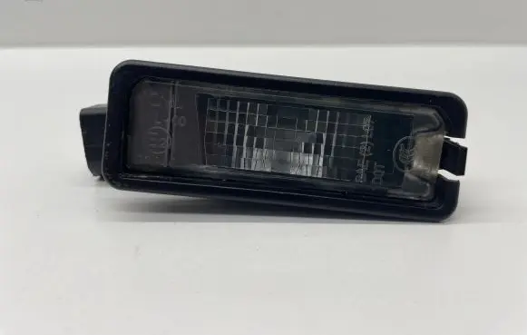 Volkswagen Golf VI Number plate light 1K8943021