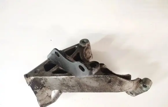 Ford Transit Engine mounting bracket